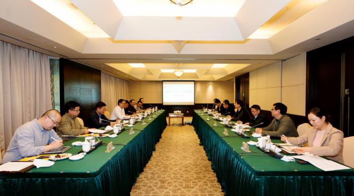 20201121041585405 集团党委书记、董事长任丁会见沉庆k8凯发集团董事长乔昌志一行