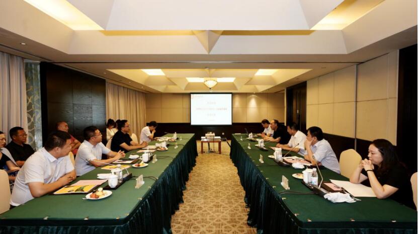 2020812128462396 天府之国牵手塞表江南四川省游览投资集团与伊犁州人民当局进行签约典礼