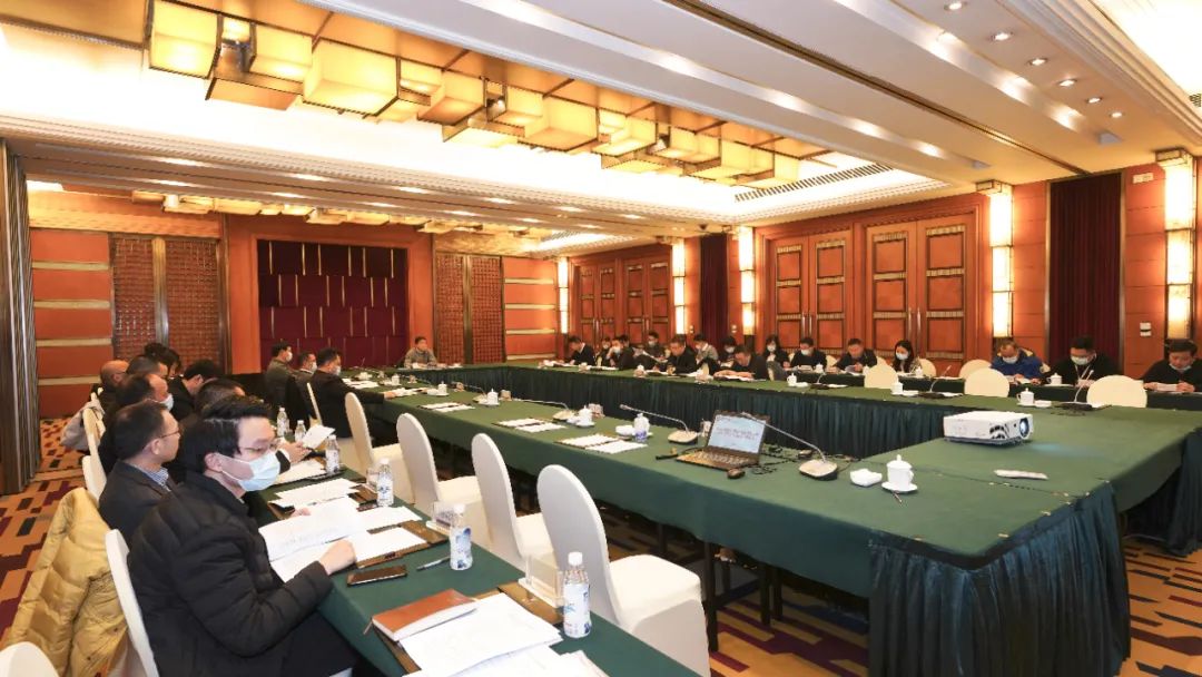 出格报路 | k8凯发集团召开鼎新三年行动宣贯会