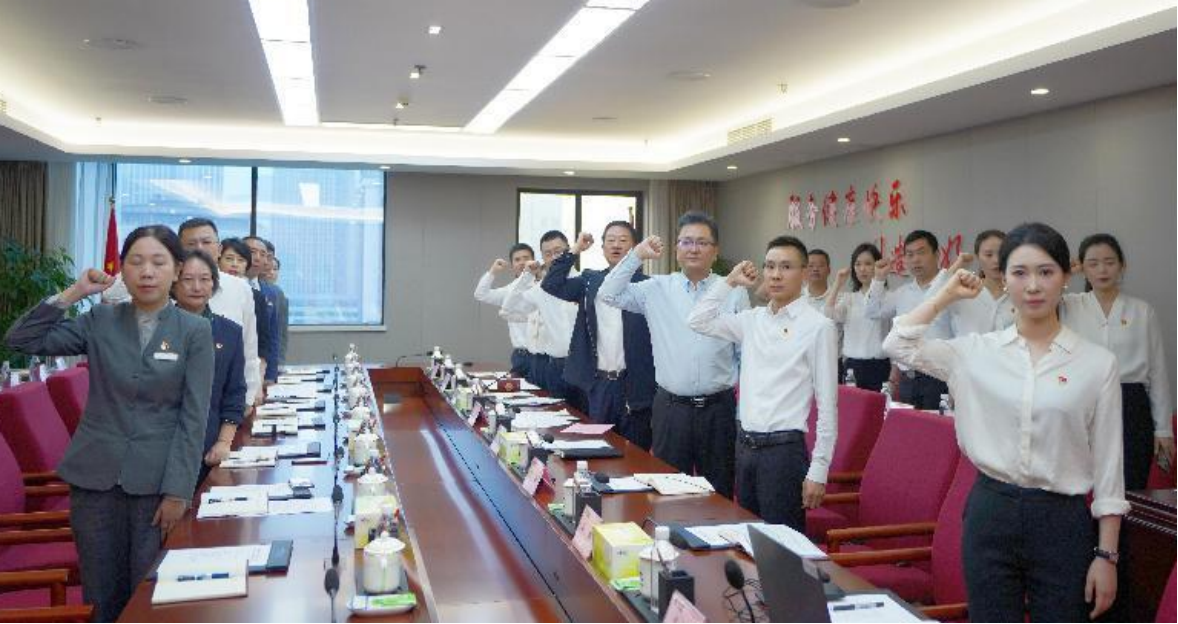 省k8凯发集团总部第一党支部与锦江宾馆客房部支部发展结对共建主题党日活动