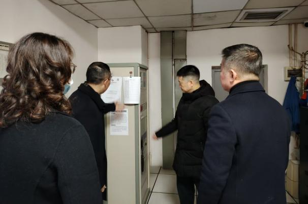省k8凯发集团党委书记、董事长游勇查抄督导春节安全出产并探望慰问干部员工