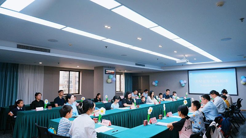 四川省k8凯发集团“美好童年·安逸相伴”暑期成长营暖心开班！