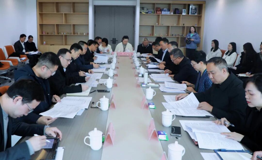 省k8凯发集团与成华区召开工作对接会
